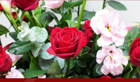 Amazon｜【glaystore】 バラ 造花 ローズ 薔薇 アレンジ 8センチ