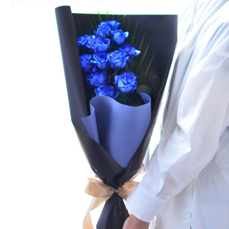 青いバラ ブルーローズ12本の花束 青い薔薇(バラ) ブルーローズ