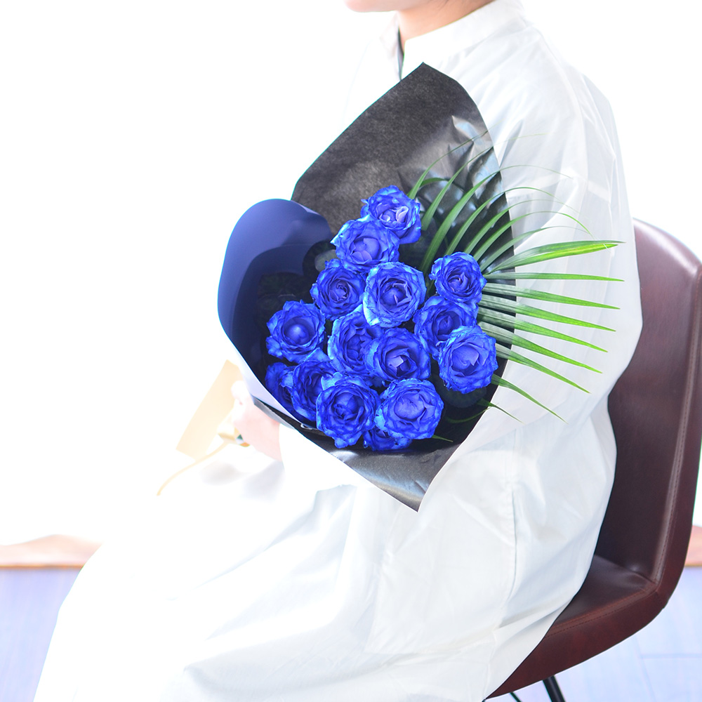 青いバラ ブルーローズ15本の花束 青い薔薇(バラ) ブルーローズの花束