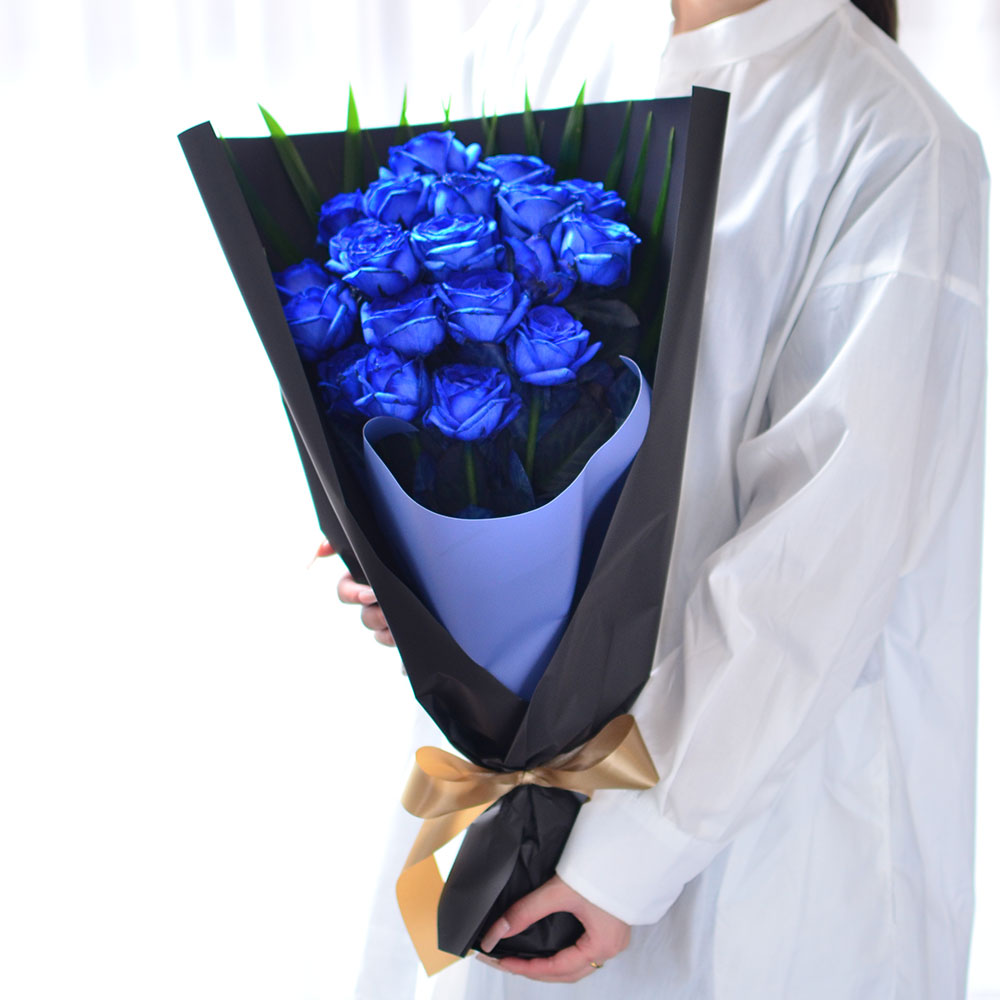 青いバラ ブルーローズ20本の花束 青い薔薇(バラ) ブルーローズの花束