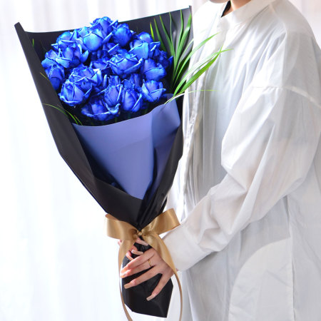 青いバラ ブルーローズ25本の花束 青い薔薇(バラ) ブルーローズの花束