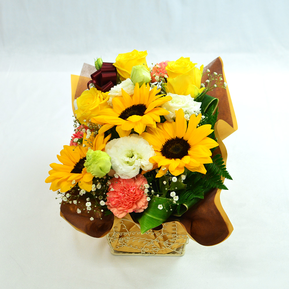 フラワーアレンジメント アーリーサマー ひまわりの花言葉の意味とは