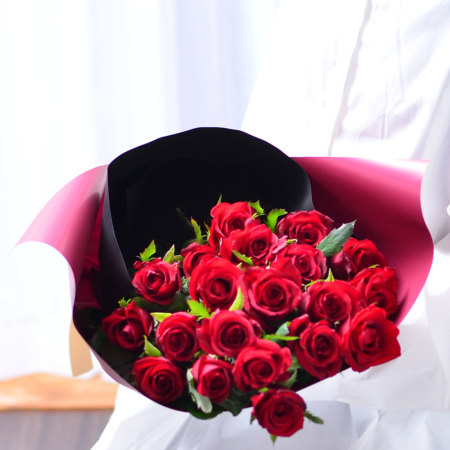赤いバラ20本の花束 赤いバラ(薔薇・ばら)の花束 | エーデルワイス【花